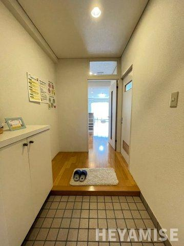 パティオ出島の玄関|※別号室の参考画像です※