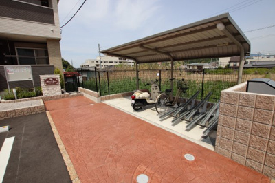 【その他共用部分】 | メゾングレイス | 駐輪場