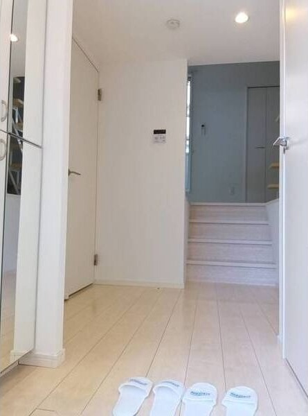 La　Speranza神宮西の玄関