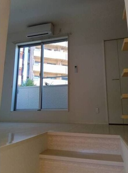 La　Speranza神宮西の居間・リビング