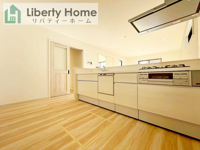 牛久市南18期　新築戸建のキッチン