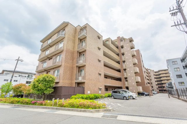 パデシオン桃山南の外観