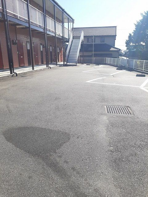 エトワール横根　　刈谷市近郊の賃貸はクラスホーム刈谷店の駐車場