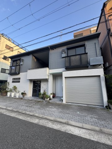 ラフィーナエム