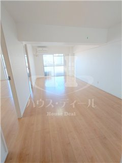 【居間・リビング】 | 蕨中央ビル | おしゃれな居間です