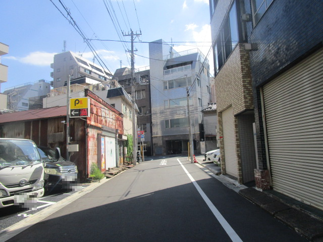 台東区東浅草１丁目のビルの周辺