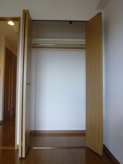 アミーグランコート三宮の収納