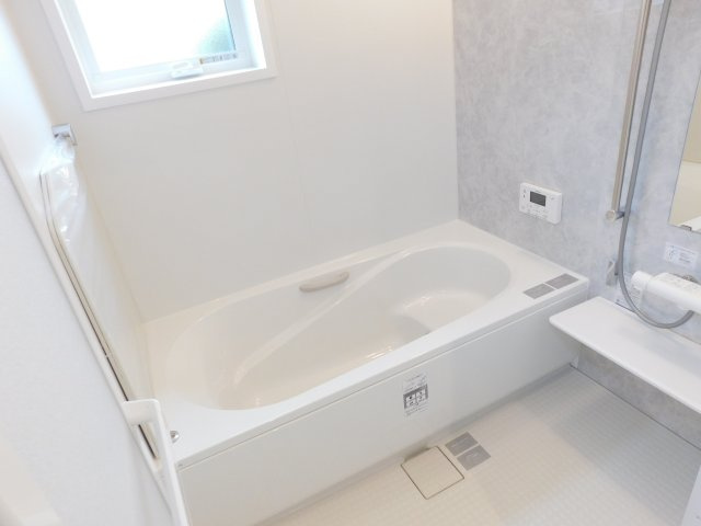 名古屋市港区新茶屋４丁目の新築一戸建の浴室|◇浴室◇　　ユニットバス・浴室乾燥機・追焚機能