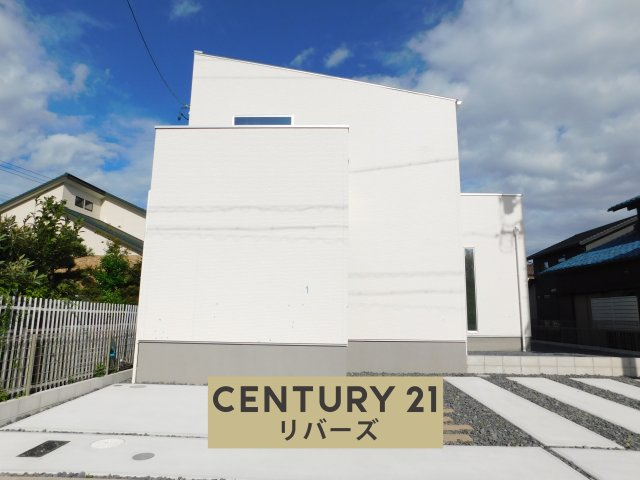 名古屋市港区新茶屋４丁目の新築一戸建の外観|☆限定１棟☆　　新価格！！いつでもご案内出来ます♪（お問合せ当日・平日・水曜・夜間でもＯＫ）　駐車３台ＯＫ！　オール電化住宅♪　続き間ＬＤＫ２１．５帖！　収納豊富なプラン！　庭付き♪
