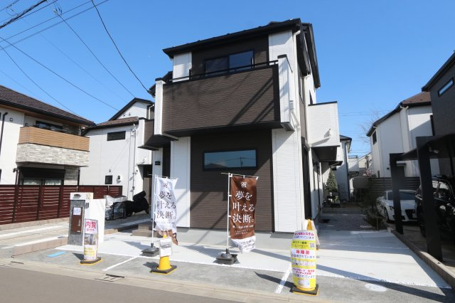 【VIGOROUS】鷹の台８期の外観|全居室南向きで明るく、冬場でも太陽の日差しで室内ぽかぽかです！