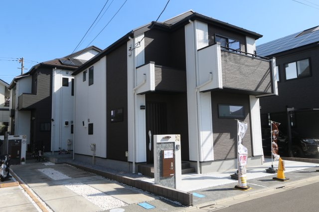 【VIGOROUS】鷹の台８期の外観|家族が揃って食事できるゆとりある大きさのLDK15帖以上