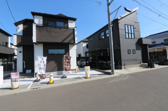 【VIGOROUS】鷹の台８期の外観|大容量のウォークインクローゼットでお部屋をスッキリきれいに保てます
