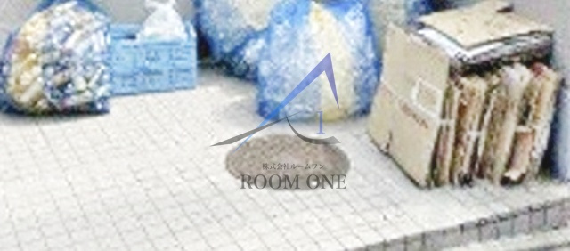 メガロン仲六郷