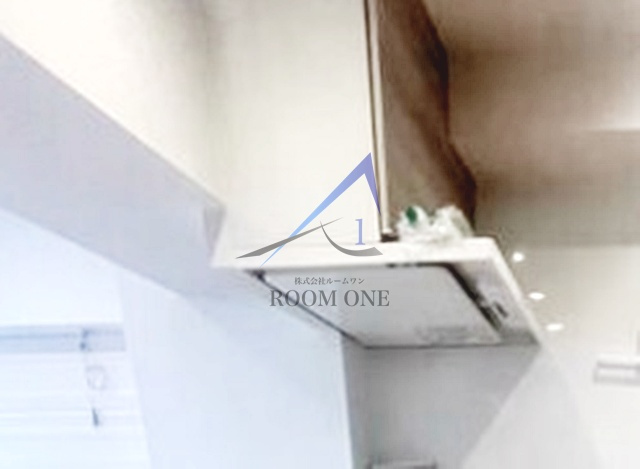 メガロン仲六郷