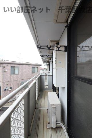 サニーハイツ不動台のバルコニー|開放的で明るい空間を演出してくれるバルコニーです