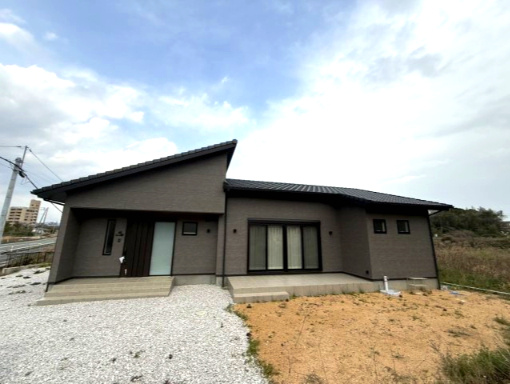 阿知須築浅中古住宅