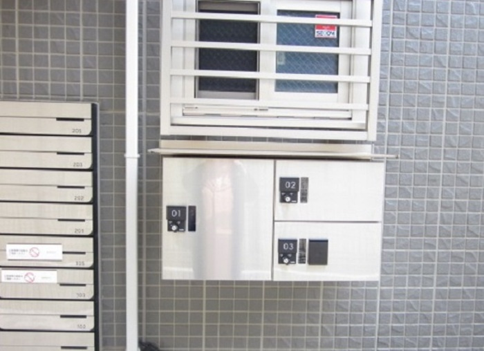 レイノーのエントランス