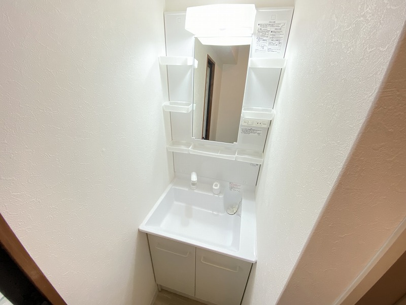 神戸市兵庫区羽坂通３丁目の賃貸マンションの洗面所