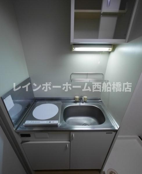 ベイステート安間のキッチン