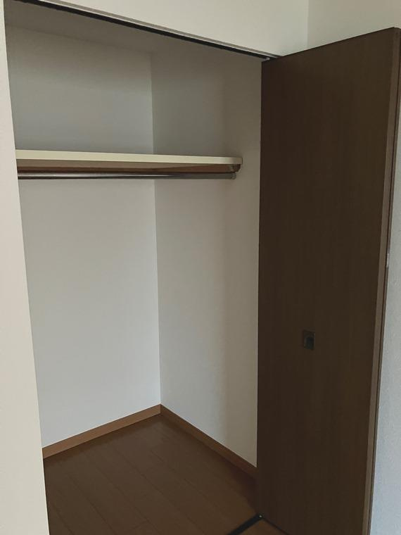 エステ・シティ船橋参番館の収納