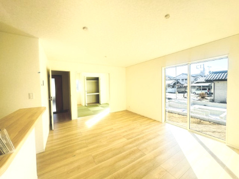 【居間・リビング】 | 新築　桐生市天神町第2　クレイドルガーデン　１号棟 | 桐生市天神町第2　クレイドルガーデン　１号棟