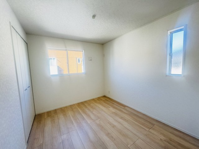 【洋室】 | 新築　桐生市天神町第2　クレイドルガーデン　１号棟 | 桐生市天神町第2　クレイドルガーデン　１号棟