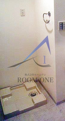 メインステージ上野の設備|洗濯機置き場です。