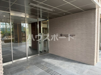 【エントランス】 | ローレルスクエア長岡京ザ・マークス サウスコート