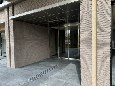 【エントランス】 | ローレルスクエア長岡京ザ・マークス サウスコート