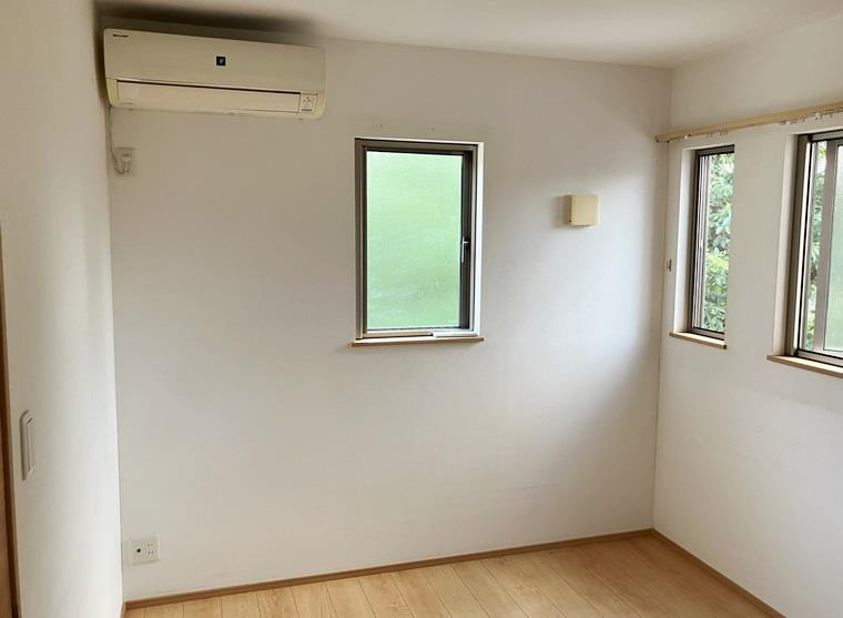 天神町戸建の寝室