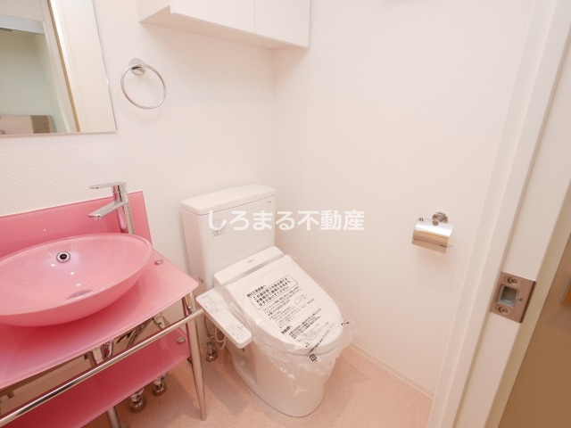 SERENiTE本町refletのバルコニー