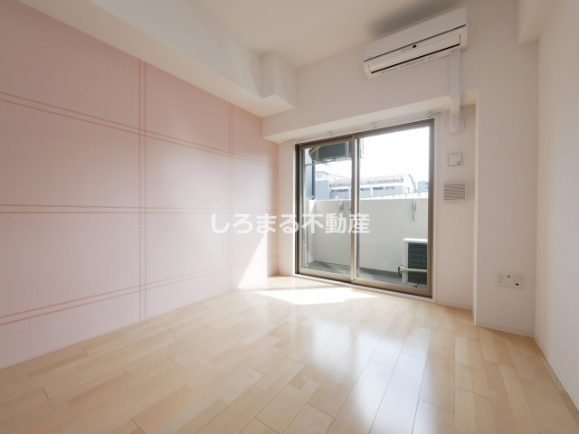 SERENiTE本町refletの内装