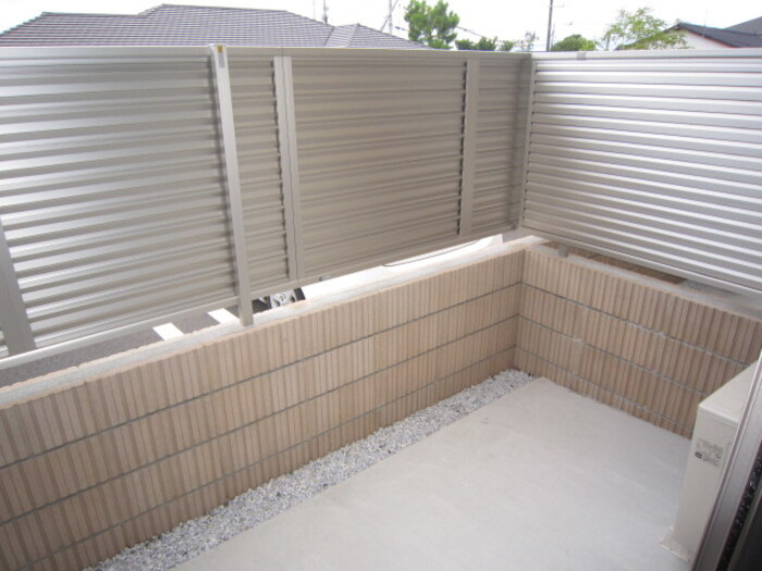 クレール　A棟の庭