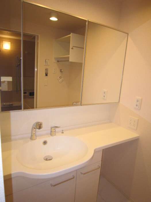 クレール　A棟の洗面所