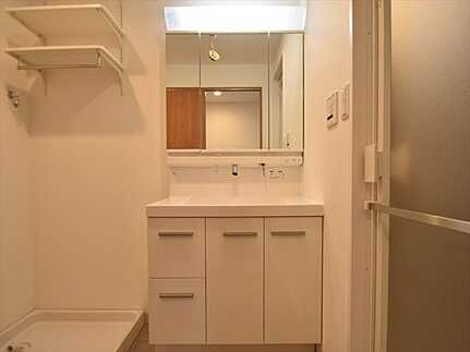 グランドメゾン井口の独立洗面台