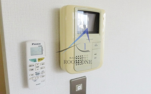 エムフラットのセキュリティ|モニター付きインターホンです。