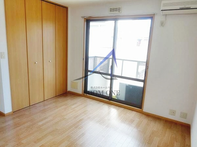 ドエルヤマキの居間・リビング|洋室のお部屋です。