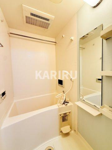 グラージュ小路の浴室