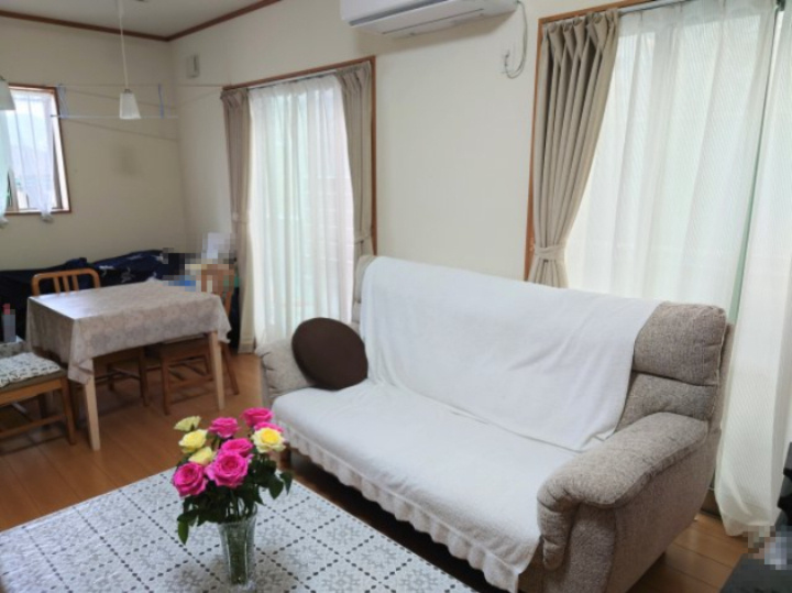 【居間・リビング】の画像