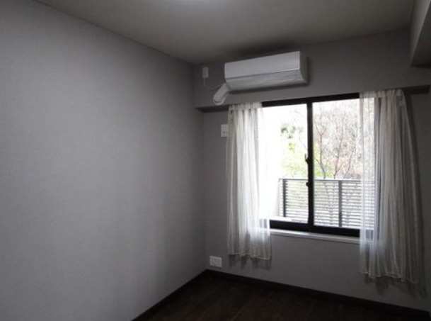 グランドメゾン山芦屋の洋室