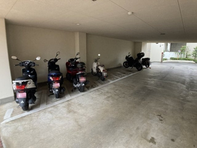 【駐輪場】 | パレ千里