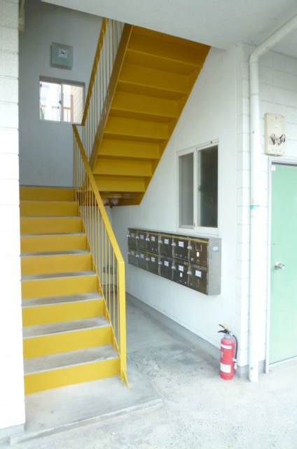 コーポ薫【キャッシュバック対象】のエントランス