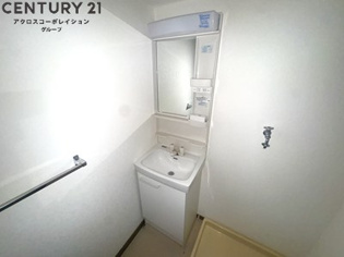 独立洗面化粧台付きでおすすめです！
