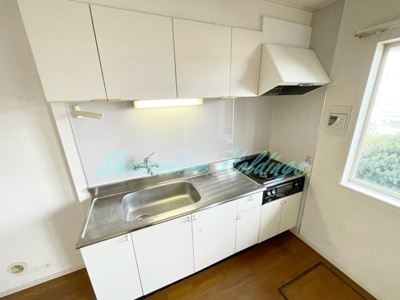 【キッチン】 | サンヒルズ藤沢2号棟 | 広々としたキッチンです♪