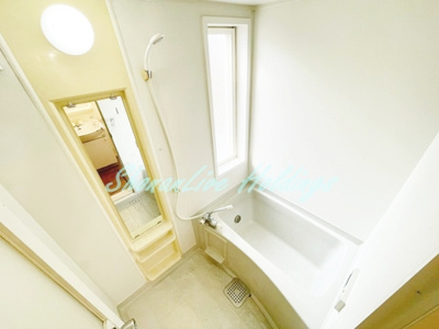 【浴室】 | サンヒルズ藤沢2号棟 | 清潔感のあるお風呂です♪