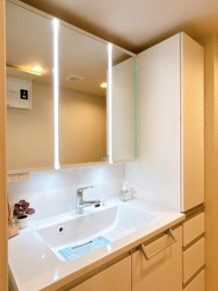 【独立洗面台】