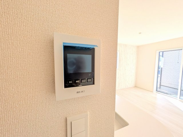 八王子市　小門町　新築一戸建てのセキュリティ|～TVモニター付インターホン　訪問者の確認に便利です～