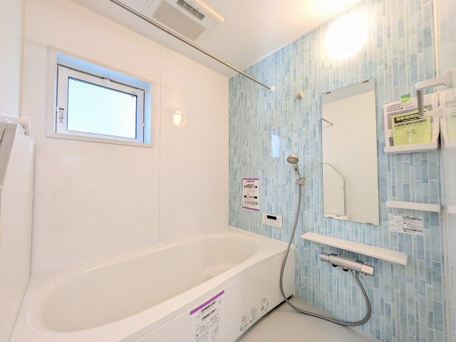 八王子市　小門町　新築一戸建ての浴室|～のびのびくつろげるバスルーム　１日の締めくくりに癒やしのバスタイムを～