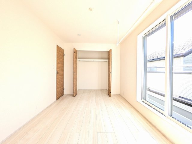 八王子市　小門町　新築一戸建ての収納|～収納力の高いクローゼット完備～