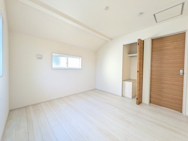 八王子市　小門町　新築一戸建ての収納|～収納力の高いクローゼット完備～